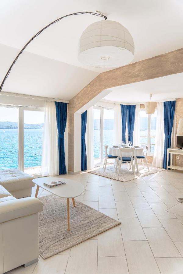 Seafront Apartments Tivat Extérieur photo