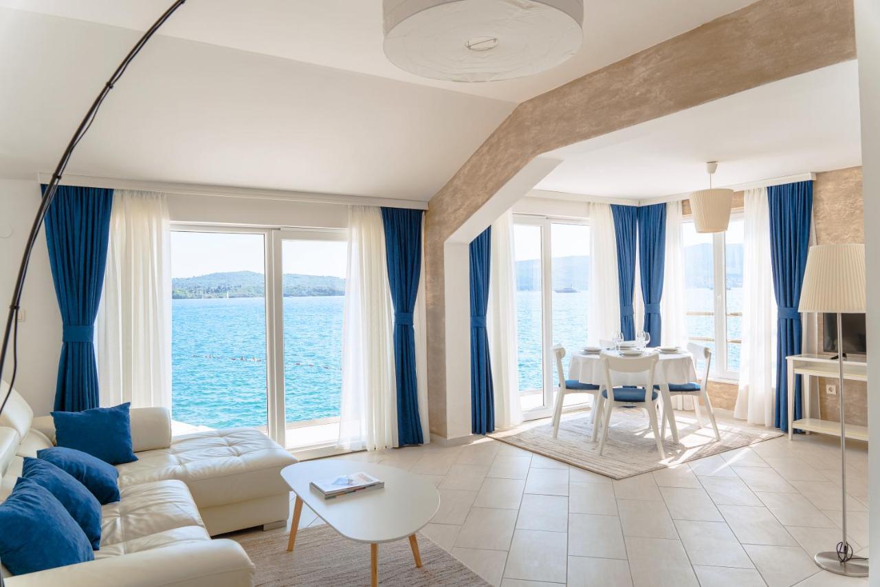 Seafront Apartments Tivat Extérieur photo