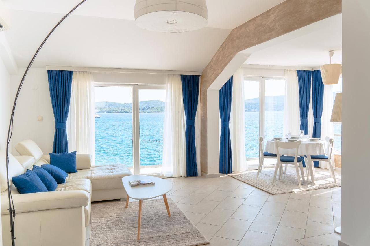 Seafront Apartments Tivat Extérieur photo